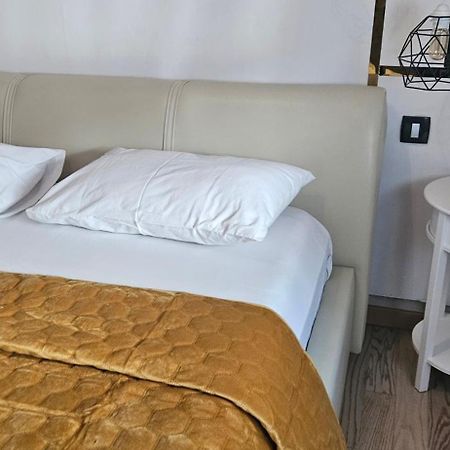 Apartment Gold & Gray Zadar Exterior photo