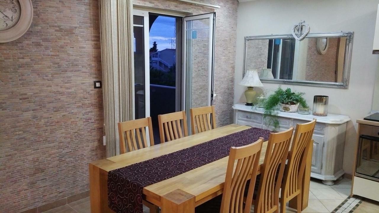 Apartment Gold & Gray Zadar Exterior photo